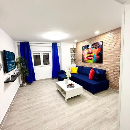 Rambla Apartment By The Sea Alicante Bagian luar foto